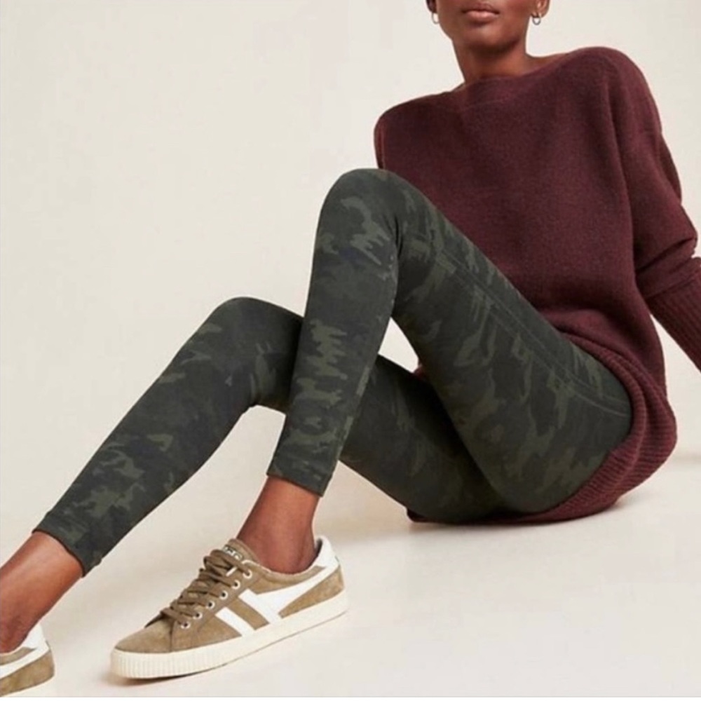 SPANX seamless camo leggings